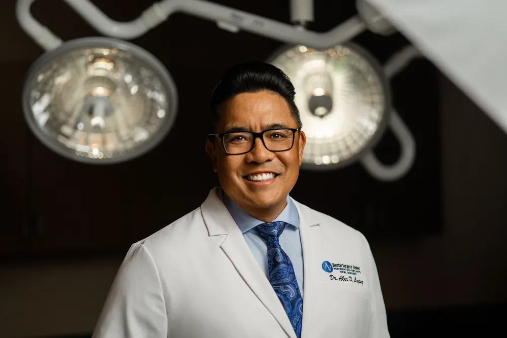 Dr. Alex Lopez, DDS